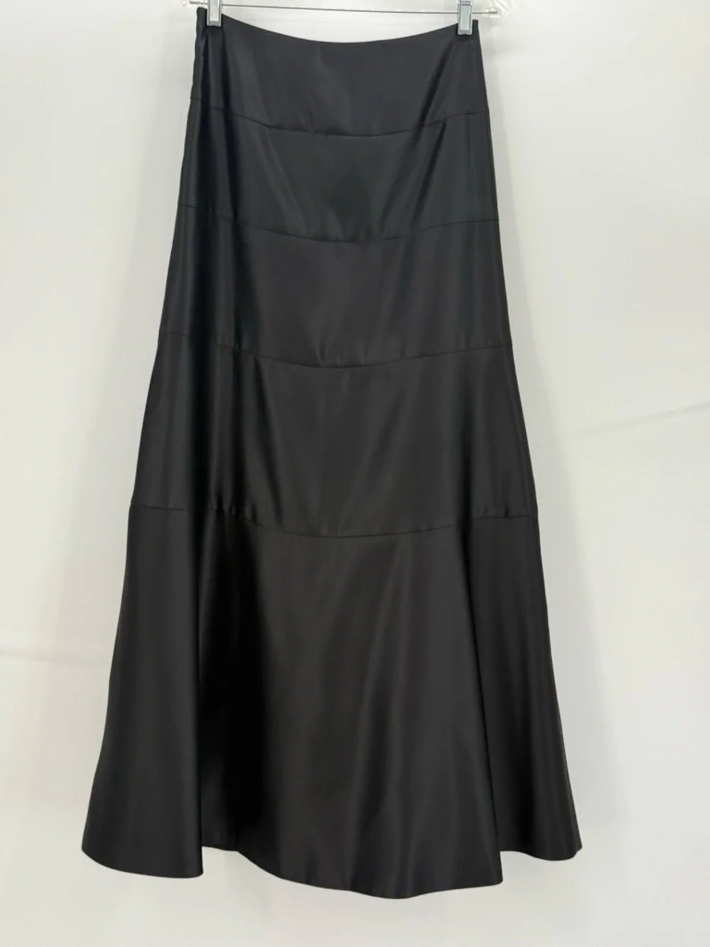 VTG BCBG Maxazria Black Satin Tiered Maxi Skirt High Waist A-Line Long Skirt